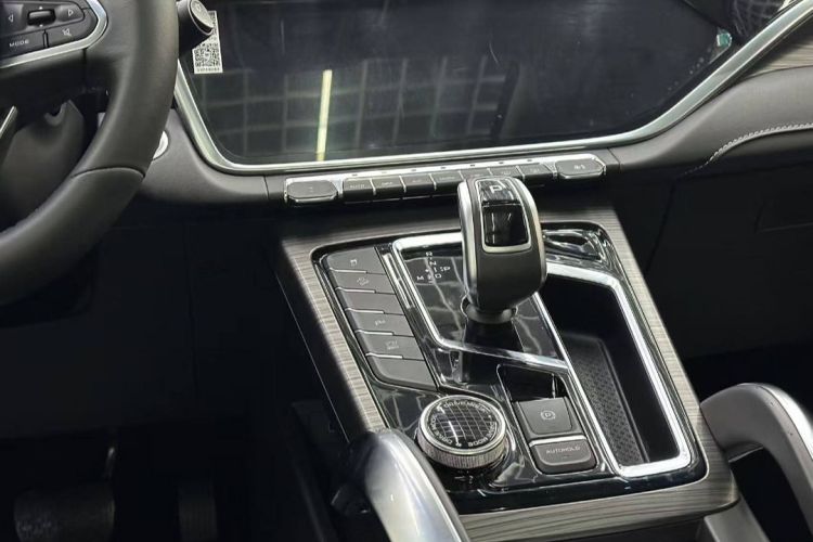 吉利汽车 博越 2020款 1.8TD DCT智慧PRO局部细节18