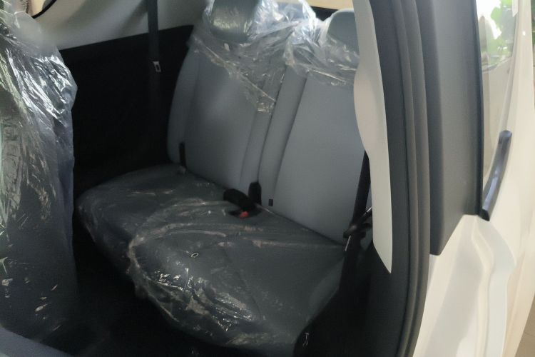 奇瑞 小蚂蚁 2024款 改款 青春版 251km 真爱版 23.99kWh中控内饰7001