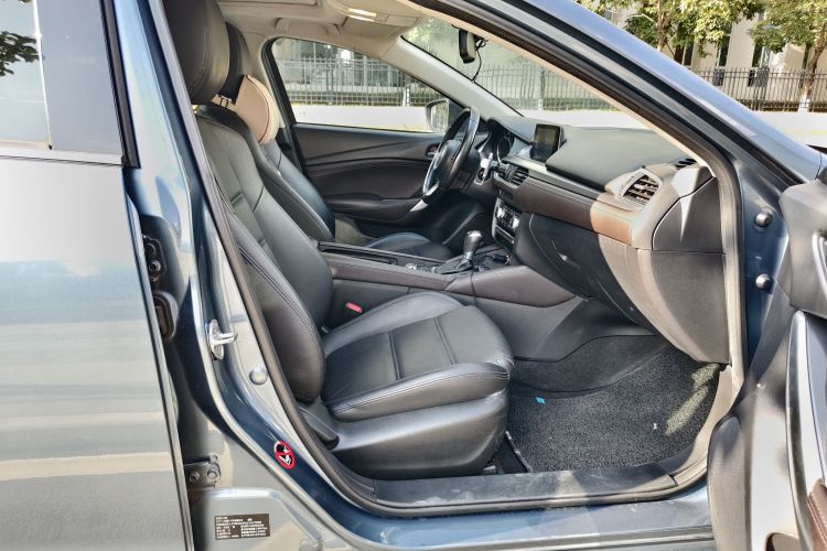 马自达 阿特兹 2018款 2.0L 蓝天豪华版 国V局部细节41