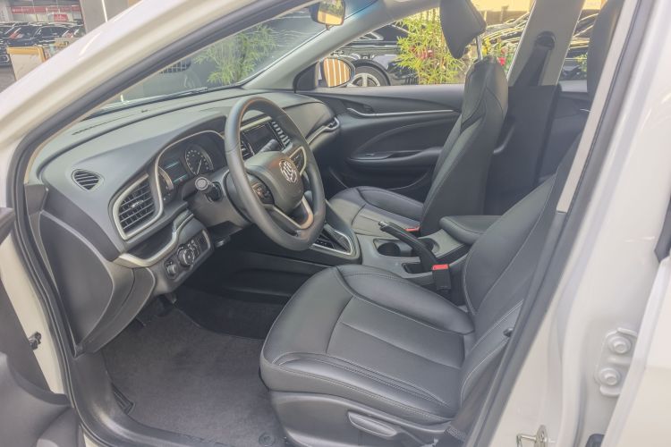 别克 英朗 2021款 改款 典范 1.5L 自动精英型中控内饰7004