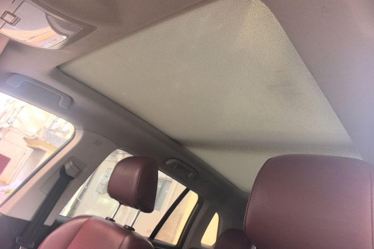 众泰 大迈X5 2017款 升级版 1.5T CVT知县型中控内饰7006