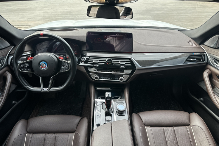 宝马5系 2021款 530Li 尊享型 M运动套装中控内饰7008