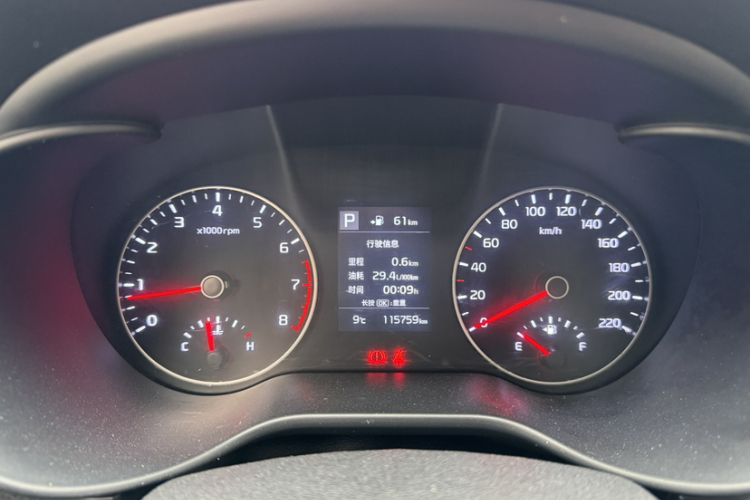 起亚 KX CROSS 2017款 1.4L AT GLS中控内饰15