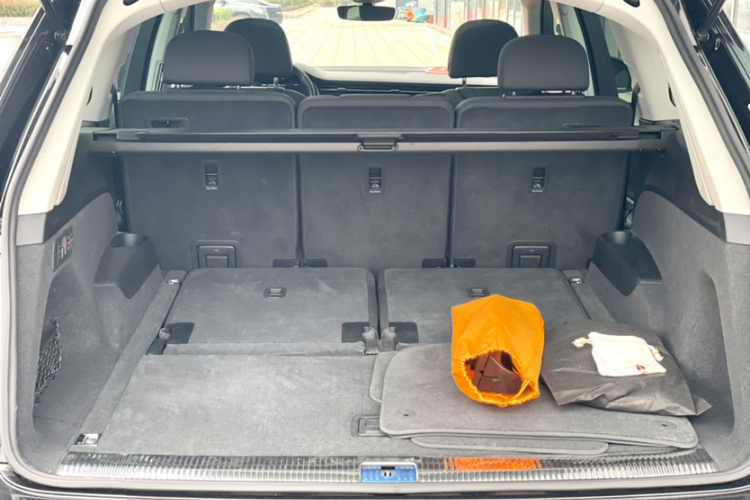 奥迪Q7 2020款 55 TFSI quattro S line运动型局部细节23