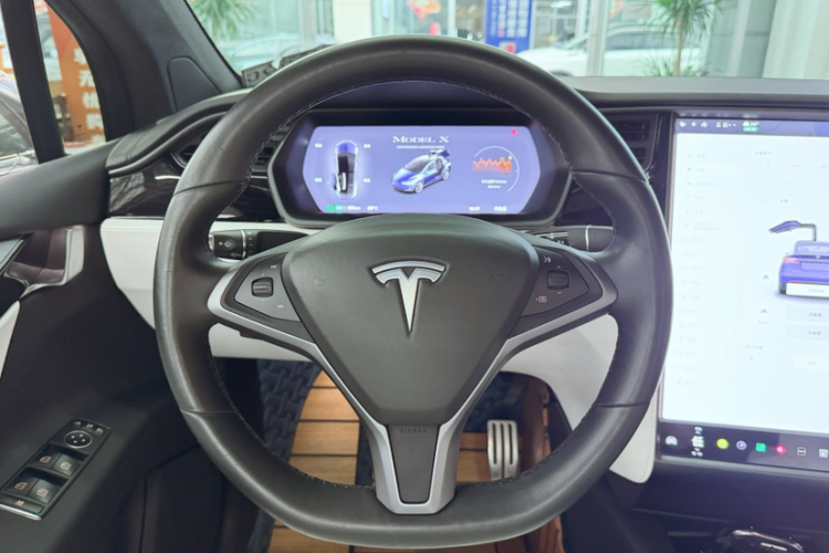 特斯拉 Model X 2019款 Performance 高性能版中控内饰7002