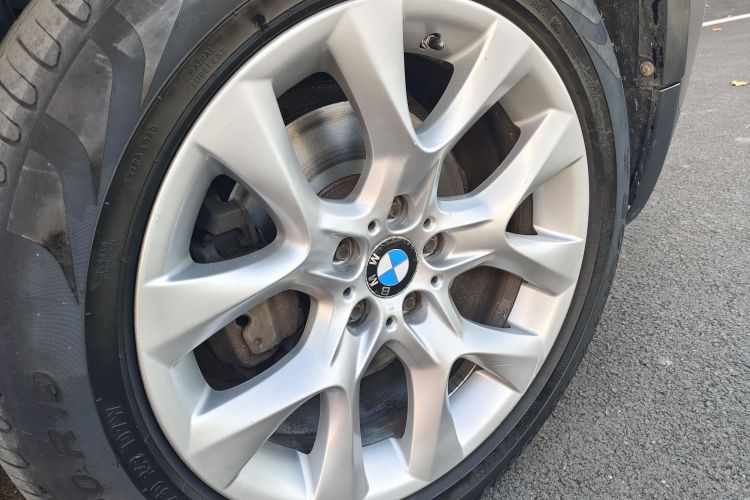 宝马X5(进口) 2011款 xDrive35i 豪华型局部细节9007