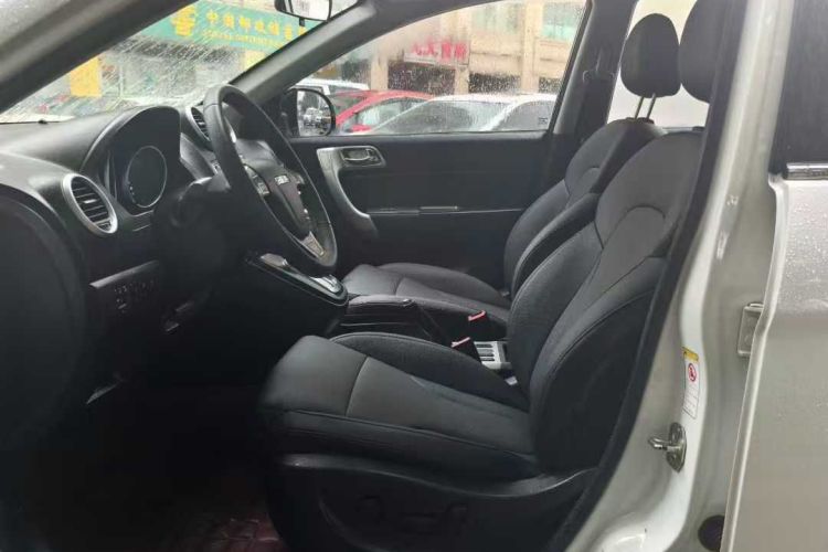 哈弗H6 2017款 经典版 1.5T 自动两驱精英型中控内饰7002