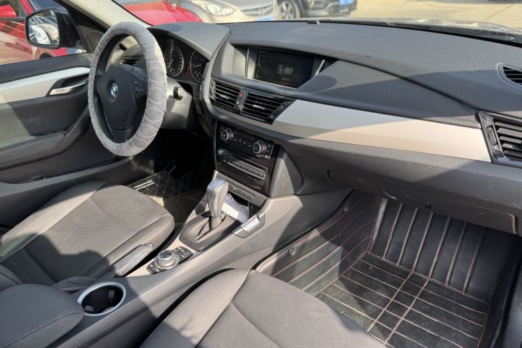 宝马X1(进口) 2012款 sDrive18i豪华型中控内饰7003