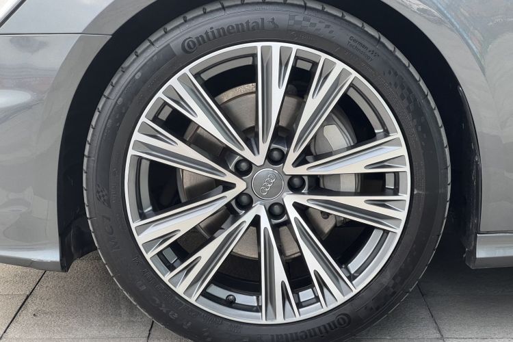 奥迪A6L 2021款 45 TFSI 臻选动感型车身外观6009