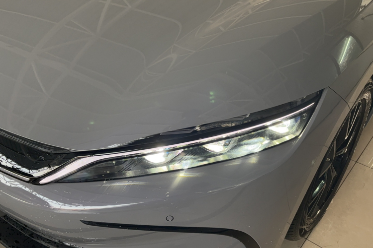 比亚迪 汉 2025款 DM-i 125KM精英型局部细节36