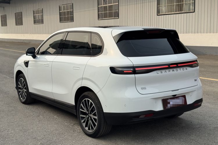 零跑汽车 零跑B10 2025款 510悦享版车身外观6005