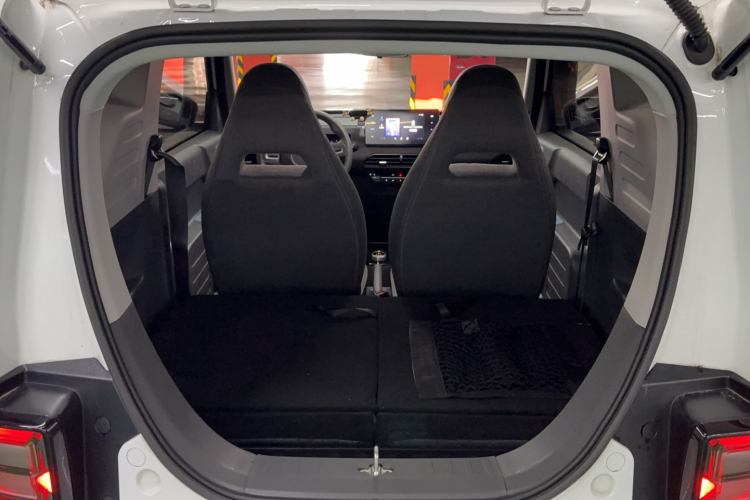 吉利银河 2023款 熊猫mini 200km 耐力熊中控内饰7005