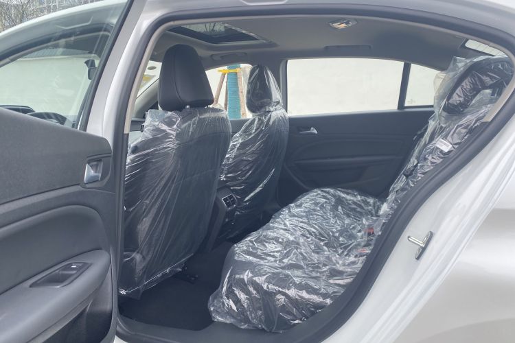 标致408 2022款 1.6T 追光版中控内饰7003