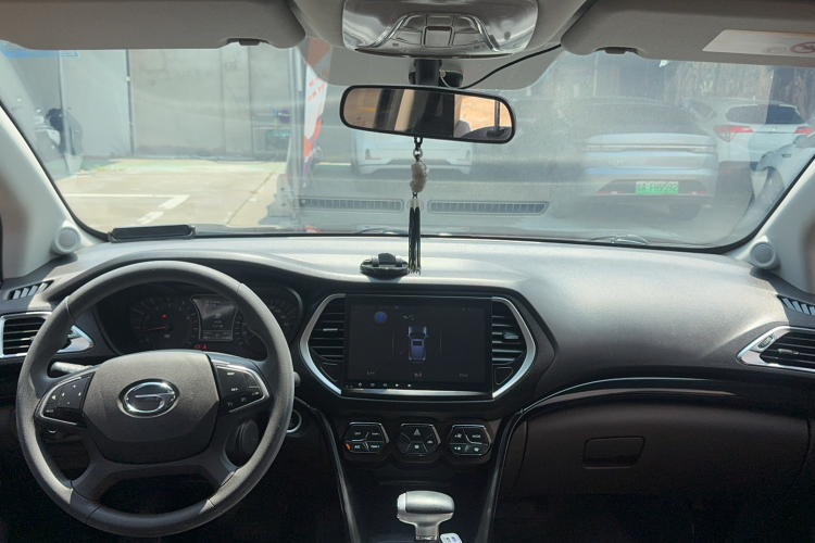 广汽传祺 传祺GS4 2016款 235T G-DCT精英版中控内饰7003