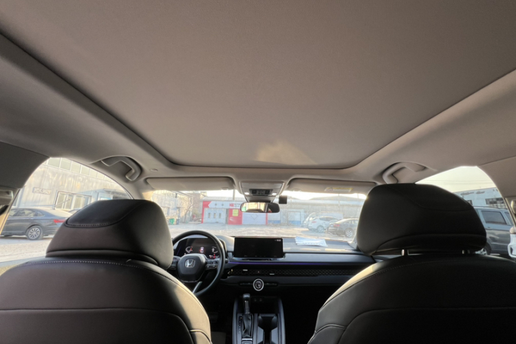 本田 雅阁 2023款 260TURBO 卓越版中控内饰7008