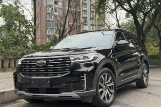 福特 探险者 2023款 EcoBoost 285 四驱钛金版 7座