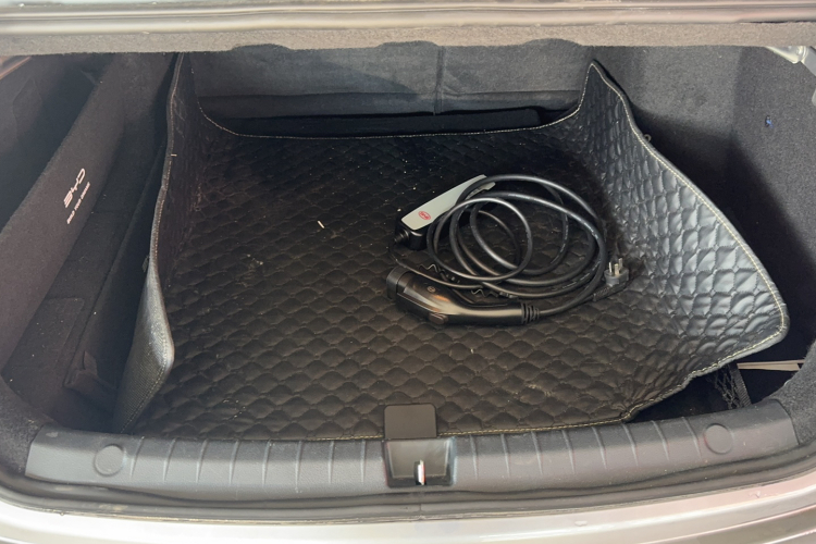 比亚迪 秦PLUS 2021款 DM-i 55KM 旗舰型中控内饰7008