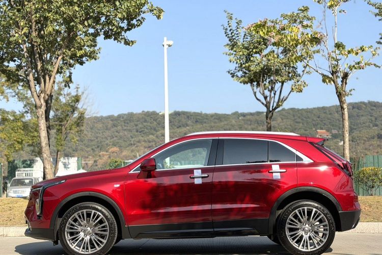 凯迪拉克XT4 2024款 28T 两驱尊贵型车身外观6003
