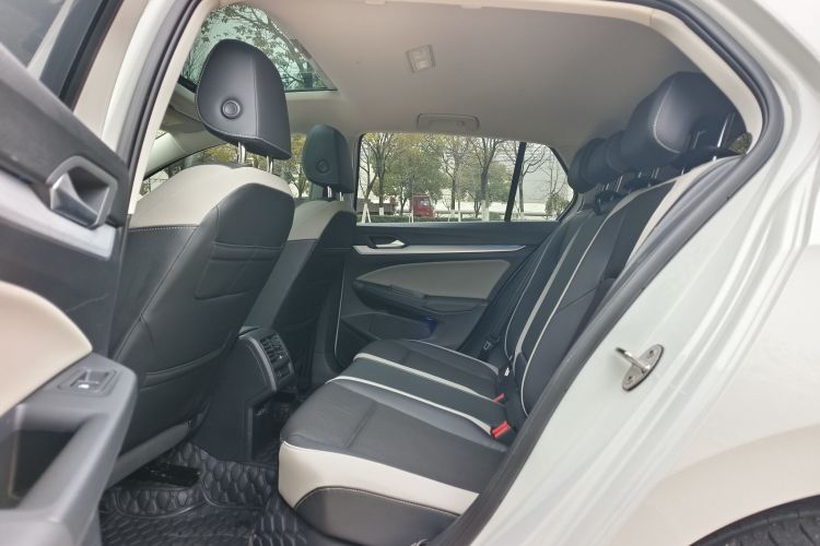 大众 高尔夫 2021款 280TSI DSG Pro中控内饰7003