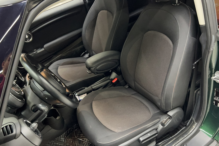 MINI 2018款 1.5T ONE PLUS局部细节19