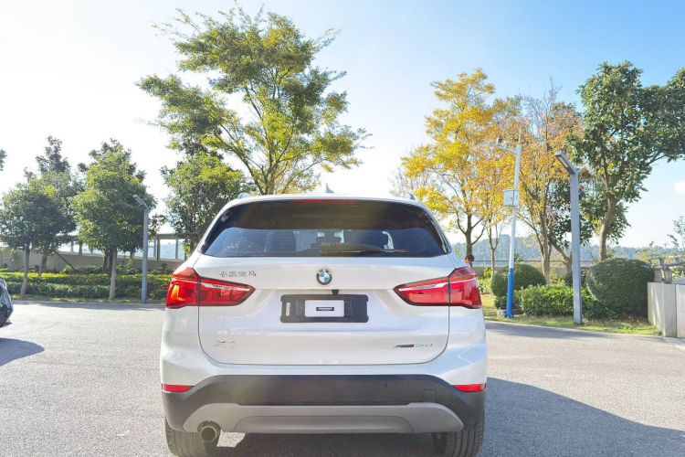 宝马X1 2018款 sDrive18Li 时尚型车身外观6004