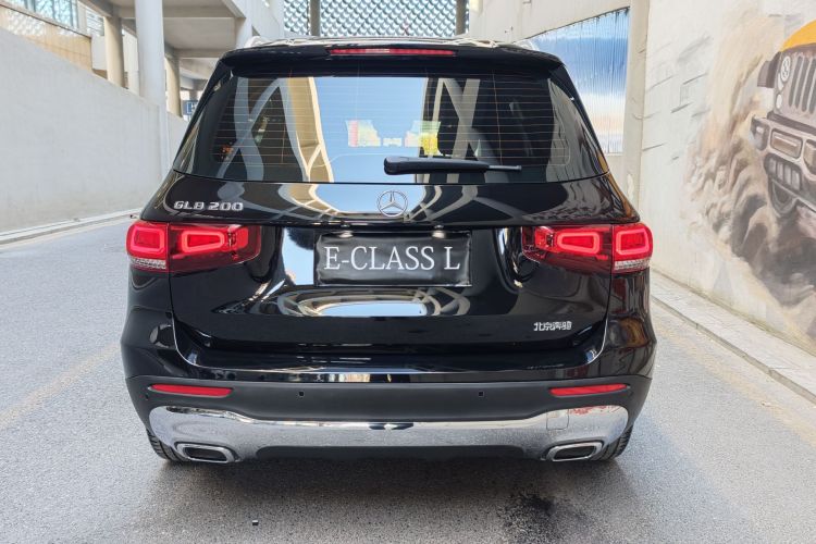 奔驰GLB 2021款 GLB 200 动感型车身外观6005