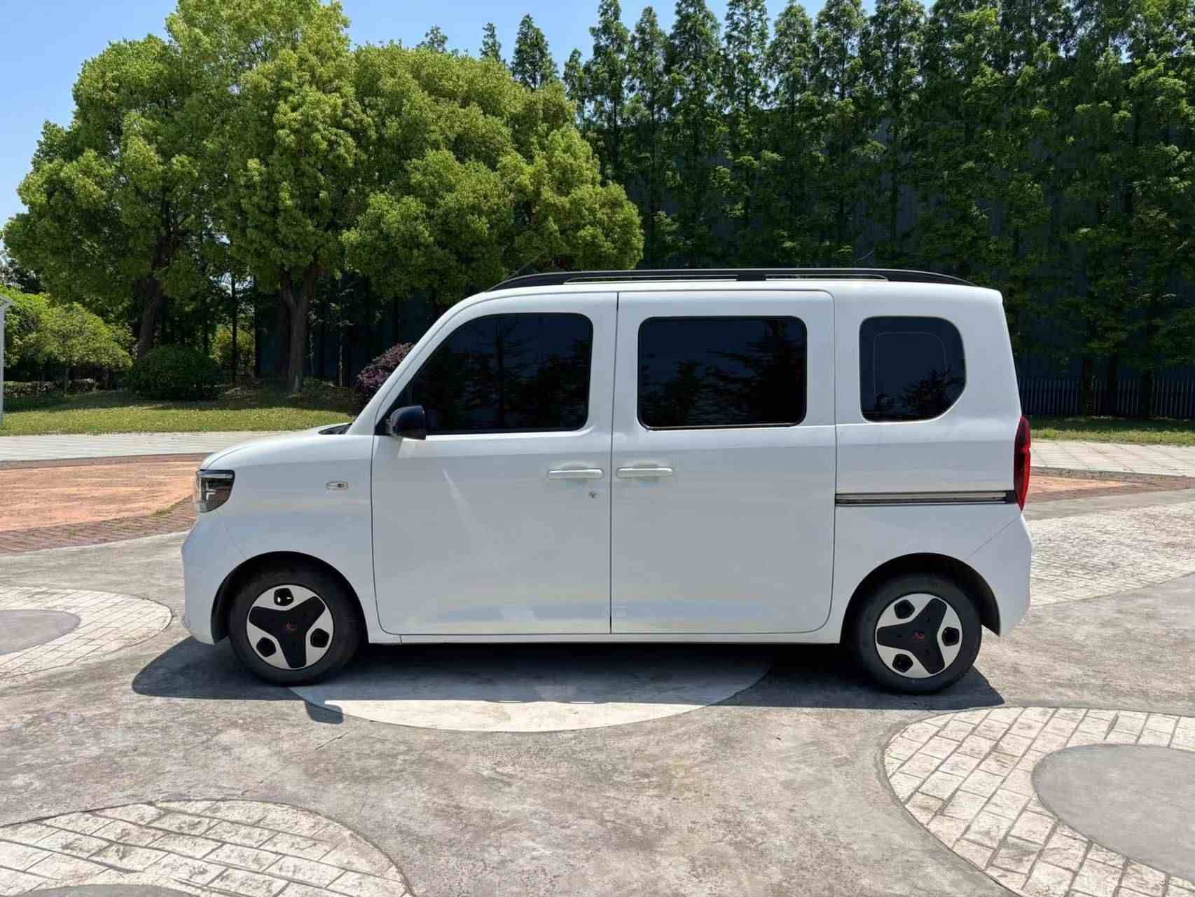 五菱汽车 五菱之光新能源 2025款 201km 舒适型(4)