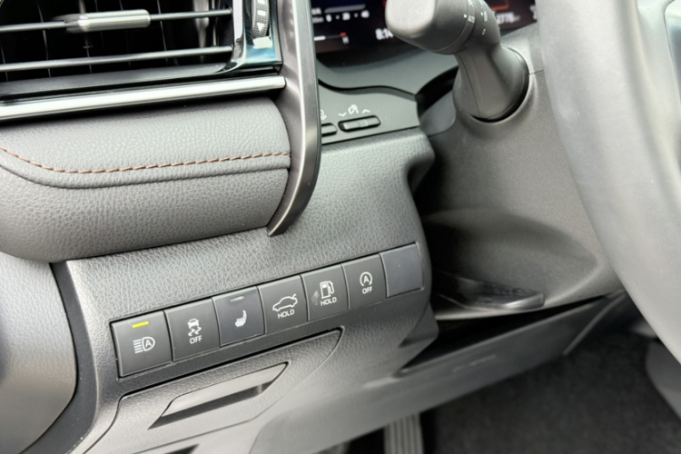 丰田 凯美瑞 2021款 2.5G 豪华版局部细节57