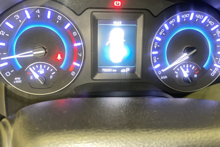 哈弗H2 2018款 创享版 蓝标 1.5T 双离合两驱风尚型中控内饰15