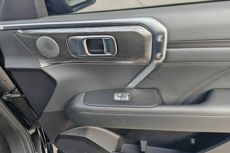 坦克400新能源 2024款 Hi4-T 越野版中控内饰7007