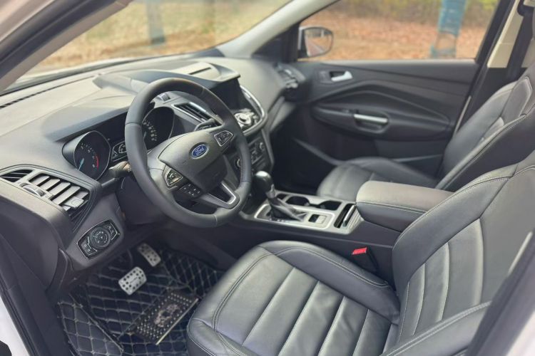 福特 翼虎 2017款 EcoBoost 180 两驱虎跃型中控内饰7003