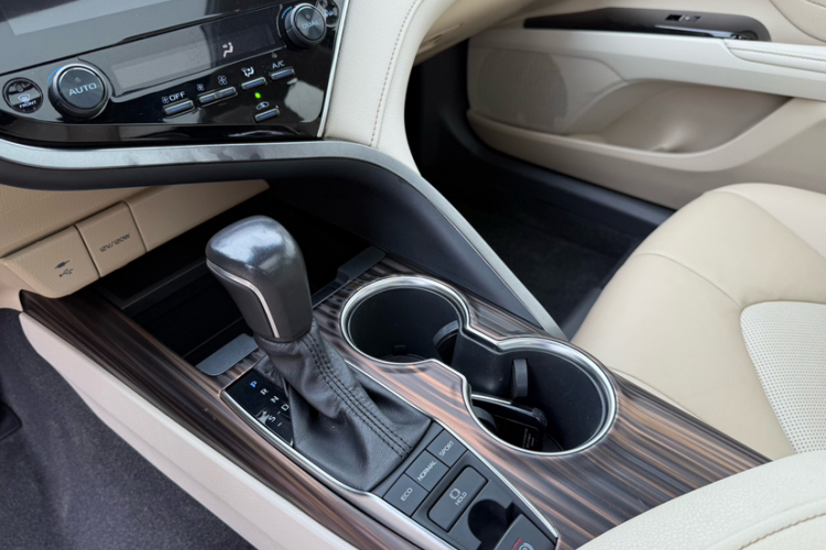 丰田 凯美瑞 2019款 2.5G 豪华版 国VI局部细节18