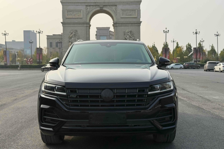 大众 途锐 2019款 3.0TSI 锐锋版 国VI车身外观6004