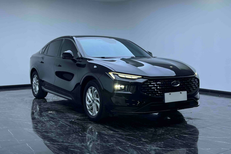 福特 蒙迪欧 2023款 EcoBoost 180 舒雅型车身外观6001