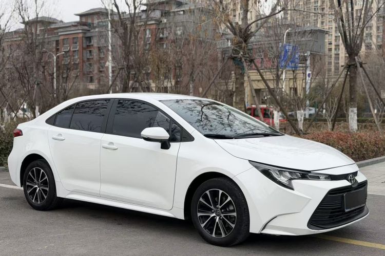 丰田 雷凌 2023款 TNGA 1.5L CVT领先版车身外观6003