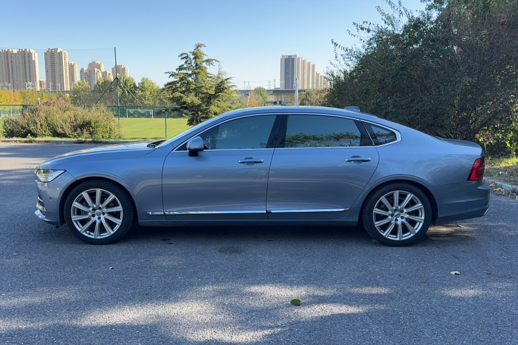 沃尔沃S90 2017款 T5 智雅版车身外观6003