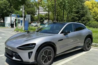 小米汽车 小米YU7 2025款 超长续航后驱版