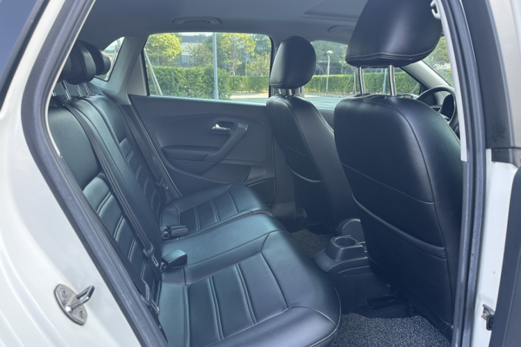 大众 Polo 2018款 1.5L 自动安享型中控内饰7005