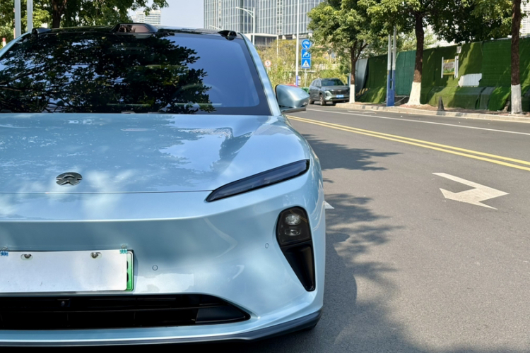 蔚来ET5T 2023款 75kWh Touring车身外观6005