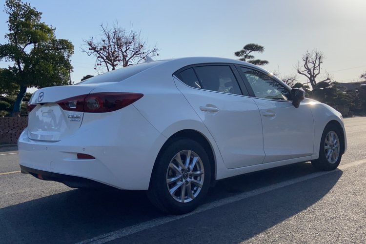 马自达3 昂克赛拉 2017款 三厢 1.5L 自动豪华型 国V车身外观6003