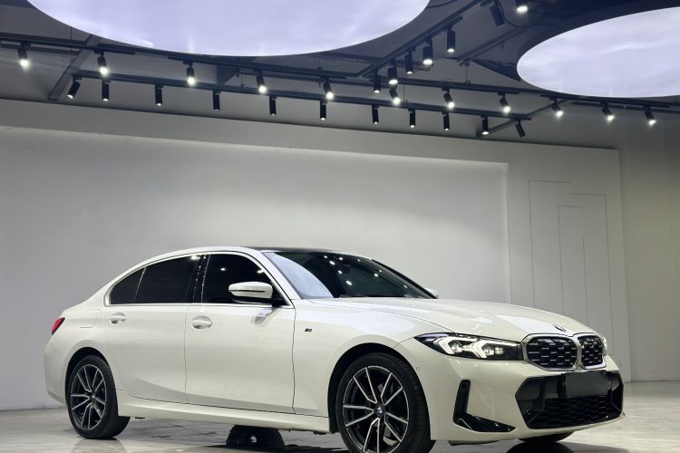 宝马3系 2025款 325Li M运动套装车身外观6002