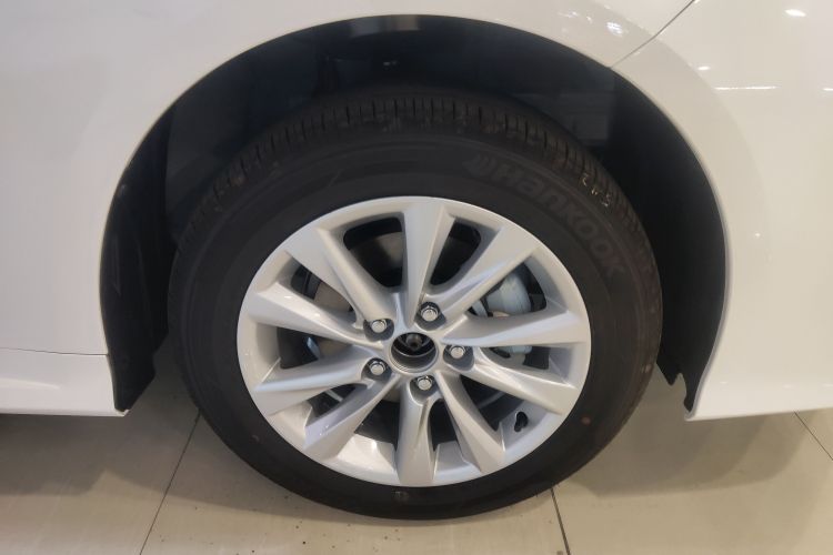 丰田 卡罗拉 2024款 1.2T 精英版车身外观6005