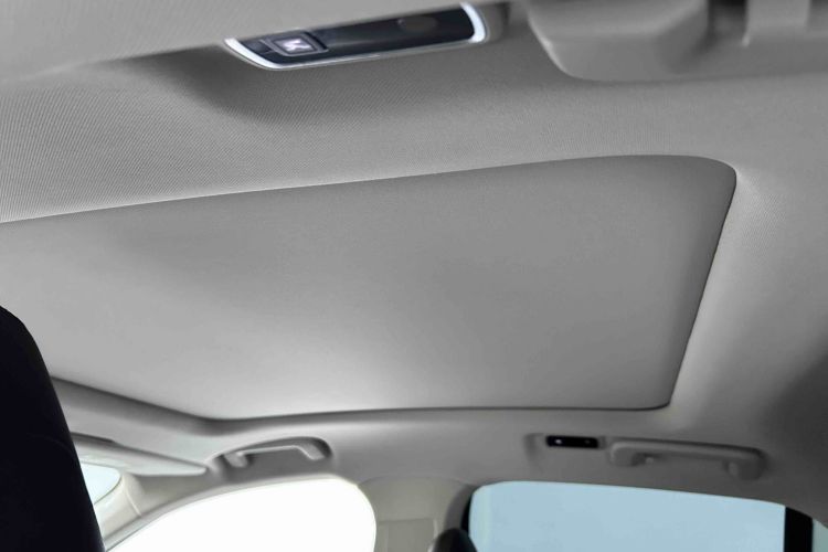 领克02 2022款 1.5TD DCT耀Pro中控内饰7013