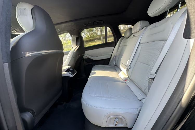 蔚来ES6 2024款 75kWh车身外观6007