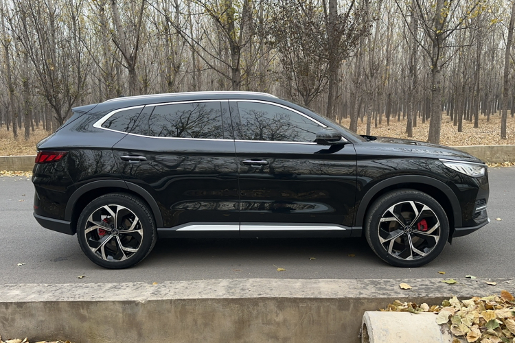 比亚迪 宋PLUS 2020款 1.5T 自动旗舰PLUS车身外观6002