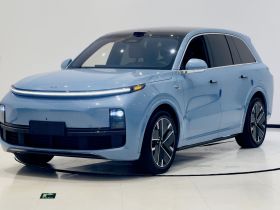 理想汽车 理想L8 2025款 Max 智能焕新版