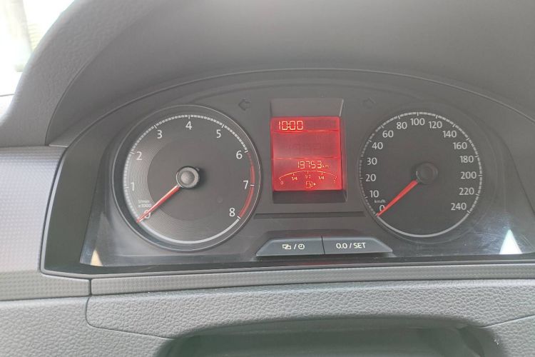 大众 桑塔纳 2021款 1.5L 手动风尚版中控内饰15