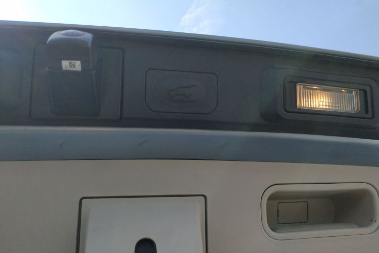 吉利汽车 吉利icon 2023款 1.5TD 巧克力醇巧版局部细节9005