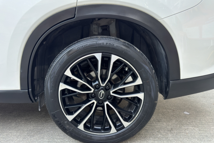 广汽传祺 传祺GS4 PLUS 2021款 270T 自动星辰版局部细节9002