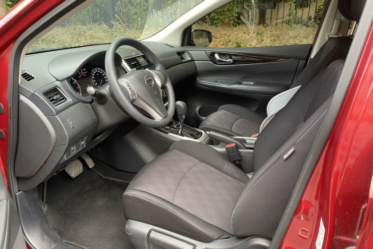 日产 骐达TIIDA 2016款 1.6L CVT酷动版中控内饰7003